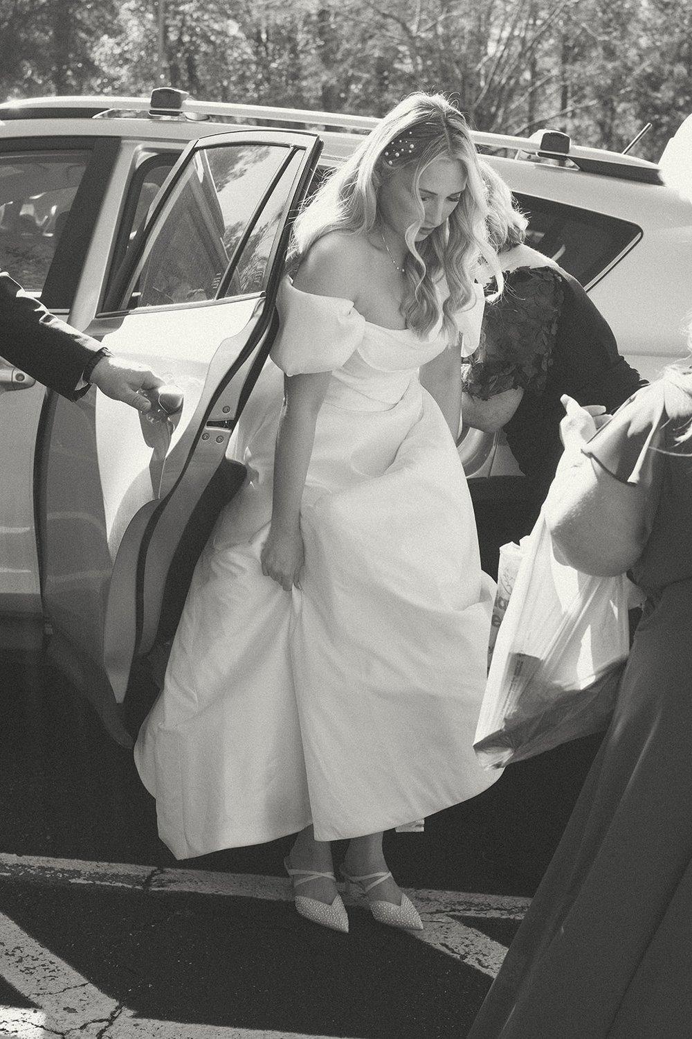 carousel-hero-element image-13