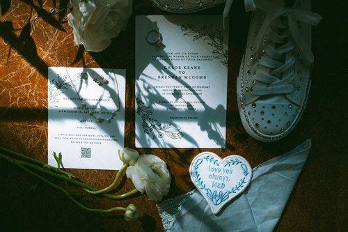 mobile - carousel-hero-element image-11